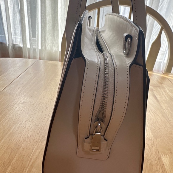 Coach NWOT Top Handle Bag - Picture 4 of 7